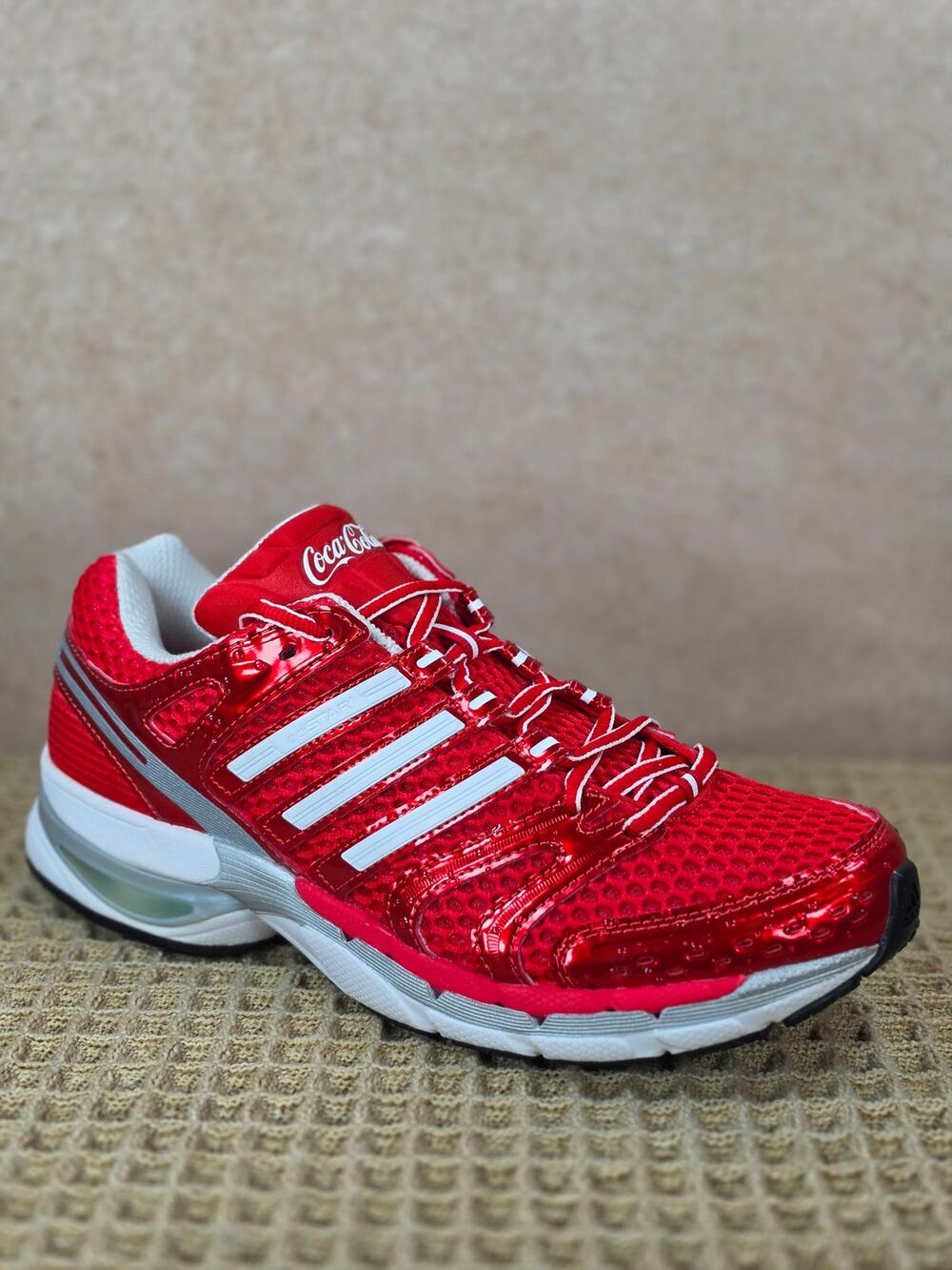 Adidas x Coca‑Cola Adistar Control 5 KH6895 M 10 / W 11 – Limited Edition – BNIB